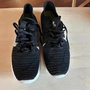 Nike Women's Flyknit Tennis Shoe